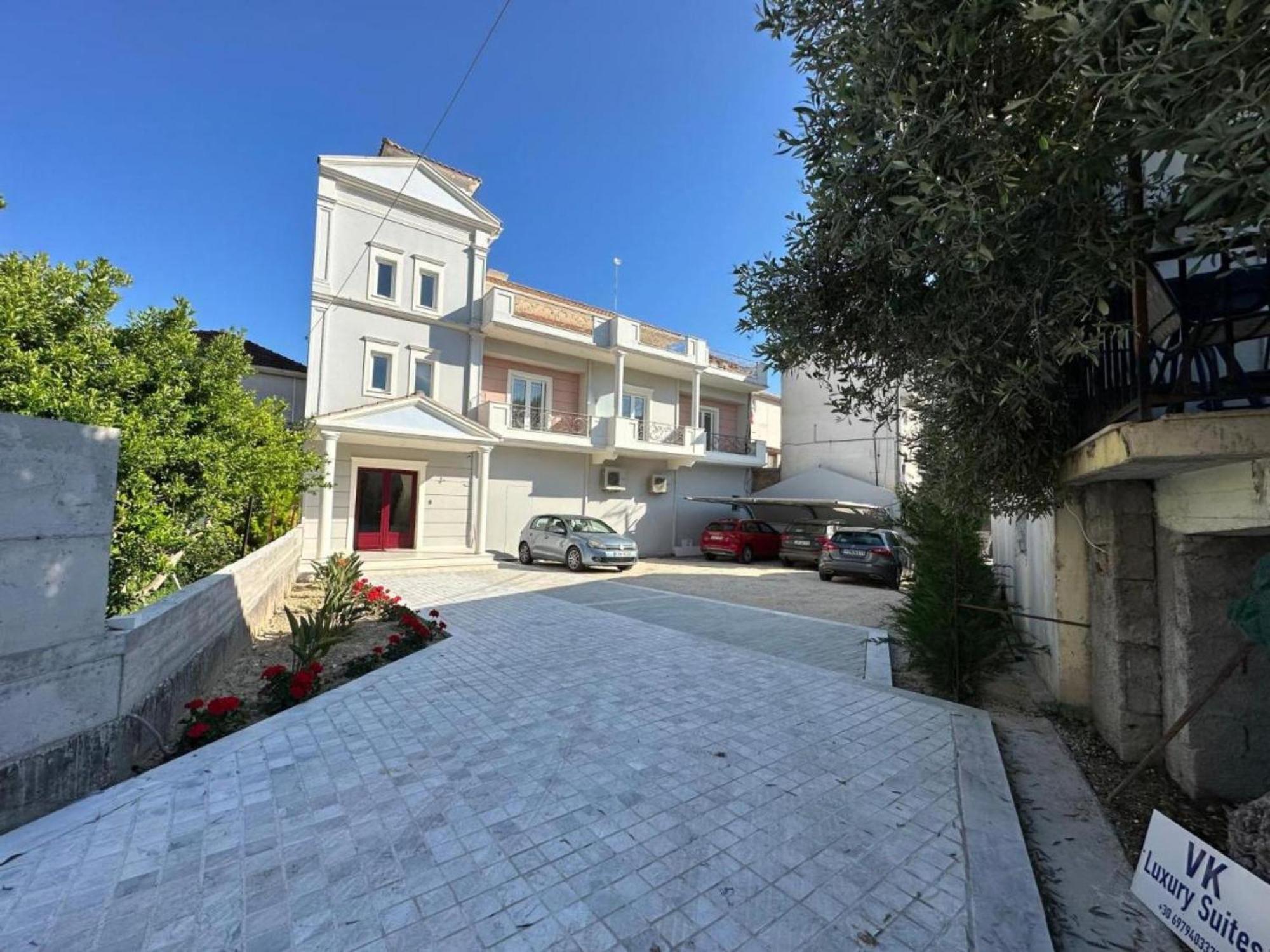 Vk Luxury Suites With Private Parking (Adults Only) Nydri (Lefkada) Exterior photo